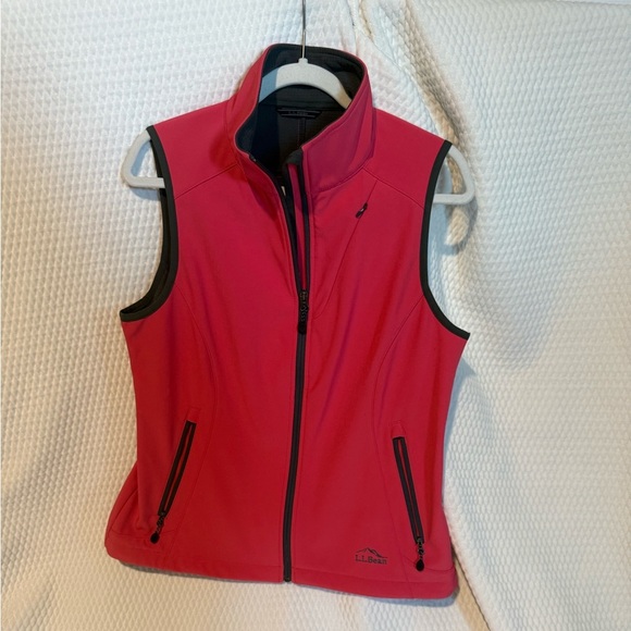 L.L. Bean Zippered Vest - Picture 1 of 6